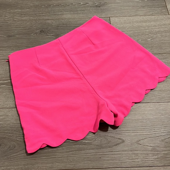 High-Waisted Hot Pink Shorts - Picture 4 of 6